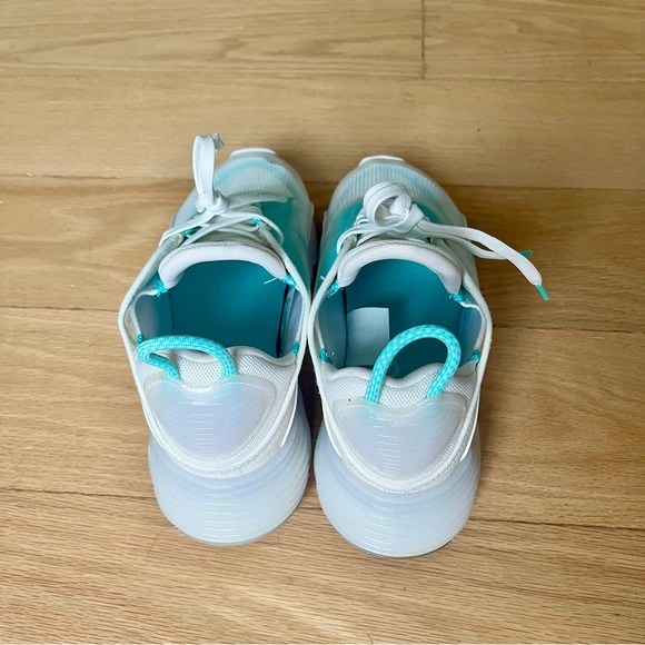 Nike Air Max 2090 Aurora Green Men's Women’s Boy’s - Picture 5 of 6